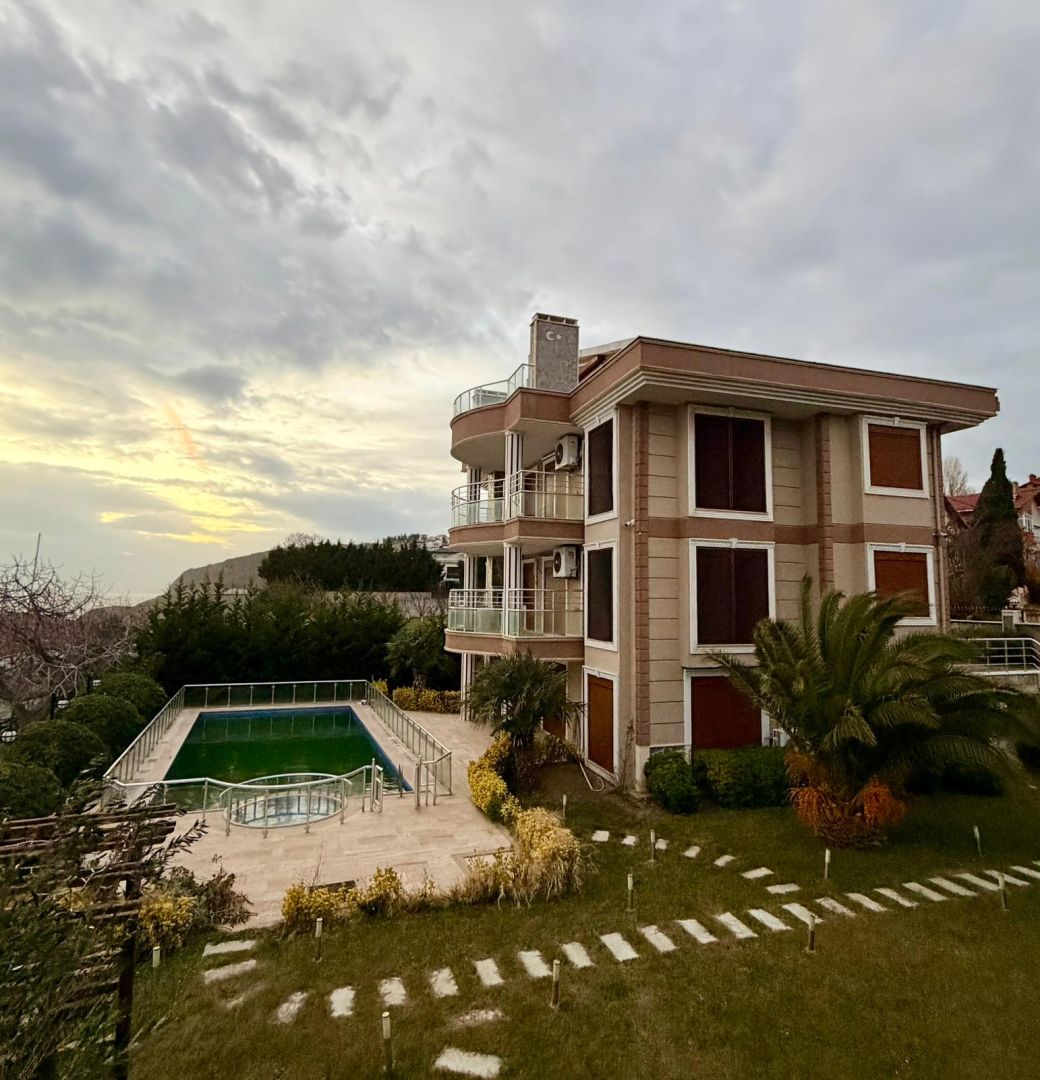 İstanbul Silivri Cumhuriyet (2014)